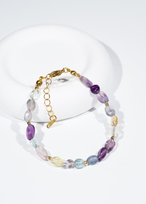 Dorika Top Detaylı Florit Doğal Taş Bileklik