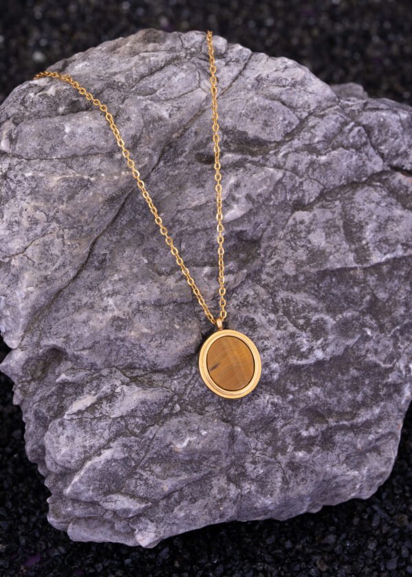 Oval Form Kaplan Gözü Doğal Taş Premium 316L Çelik Altın Kaplama Kolye