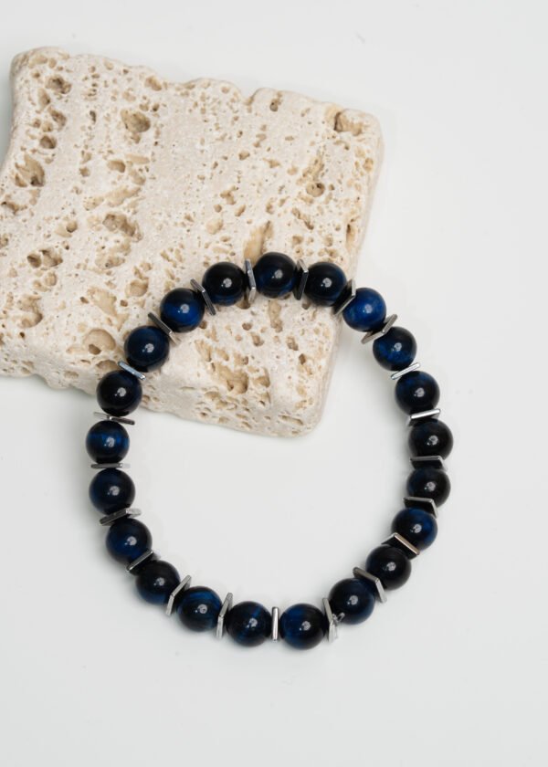 Hematit Detaylı 8mm Lacivert Kaplan Gözü Doğal Taş Bileklik